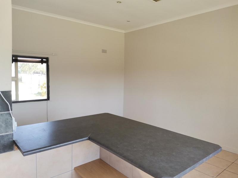 To Let 1 Bedroom Property for Rent in Sonstraal Western Cape